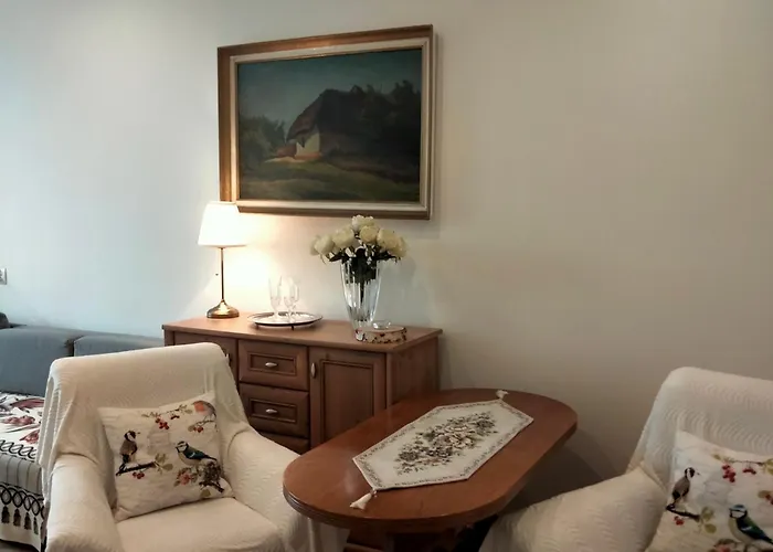 Lägenhet Aleja N.m.p 73 *